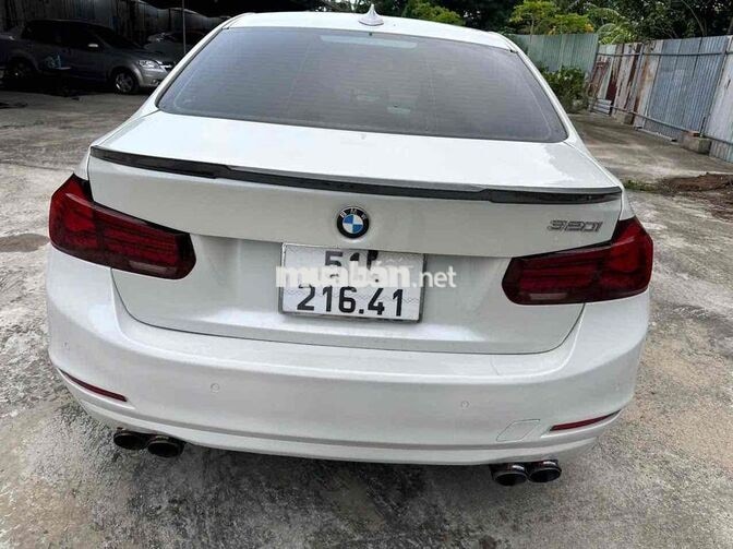 BMW 320i 2012 Trắng Xe gia đình
