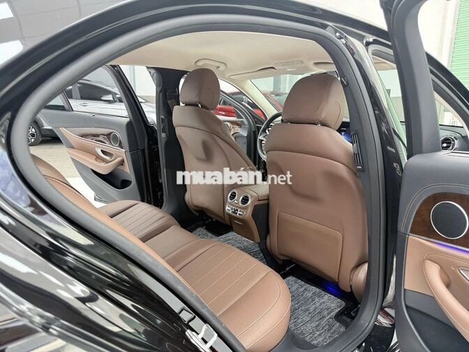 Mercedes-Benz E200 Exclusive 2021 Đen