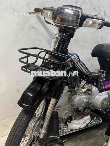 Honda Dream Đen Cả nam và nữ