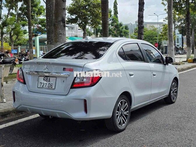 Mitsubishi Attrage 2021 CVT Premium Trắng