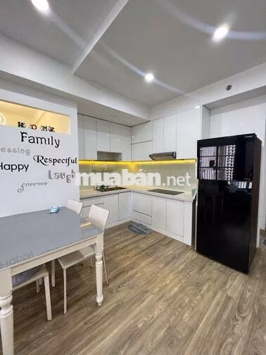 Cần Cho Thuê 2PN1WC The Park Residence 60M2 Giá 9tr LH Quỳnh 