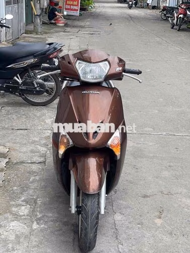 Honda Lead Nâu Xăng đời cuối vành cong