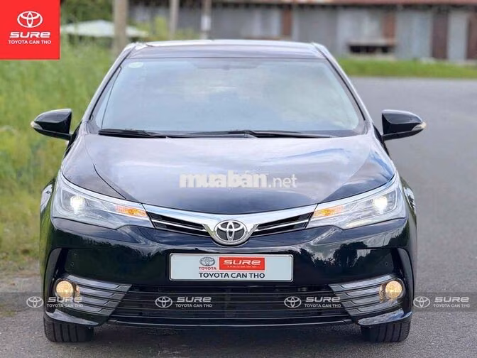 Toyota Corolla Altis 2017 2.0V Luxury siêu hiếm