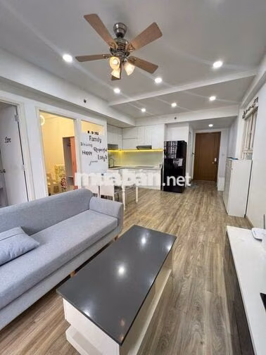 Cần Cho Thuê 2PN1WC The Park Residence 60M2 Giá 9tr LH Quỳnh 