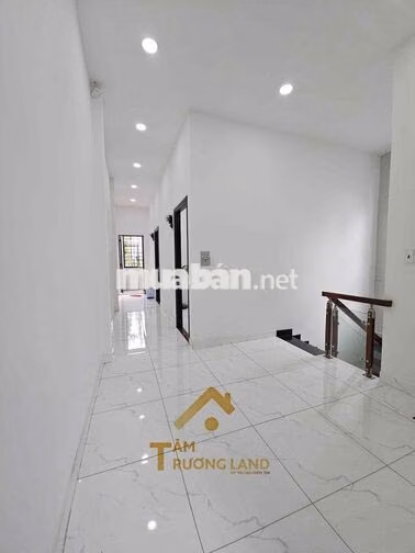 2Tầng Âu Dương Lân 3 Phòng Hẻm Thông Thoáng Nở Hậu Sổ riêng