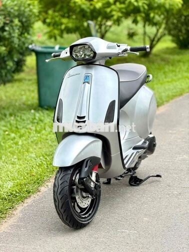Piaggio Sprint 125cc ABS 2021 Bạc Porsche.Siêu Đẹp