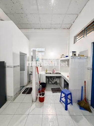 Nhà trệt lửng 3PN Có Nội Thất hẻm đường Tầm Vu chỉ 5 triệu