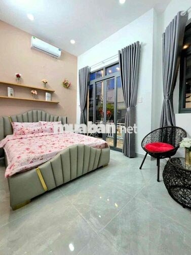 🔔🔔🔔nhà sổ hồng riêng góc 2 mặt tiền có phòng ngủ dưới đất🔔🔔🔔