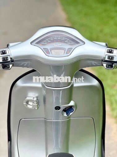 Piaggio Sprint 125cc ABS 2021 Bạc Porsche.Siêu Đẹp