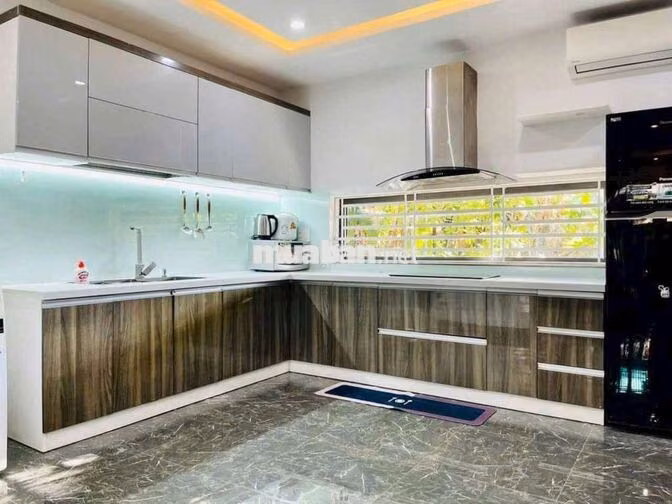 🏡 CHO THUÊ NHÀ 3 TẦNG MT KHU LOSEBY GẦN BIỂN