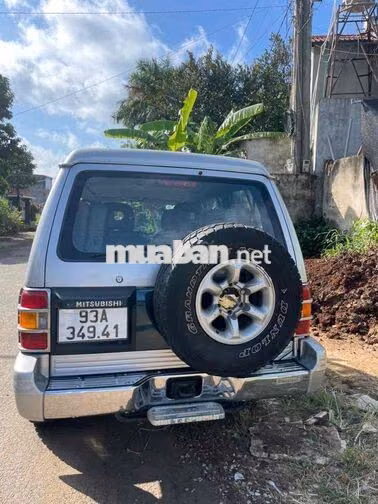 Mitsubishi Pajero V43 2002 3.0