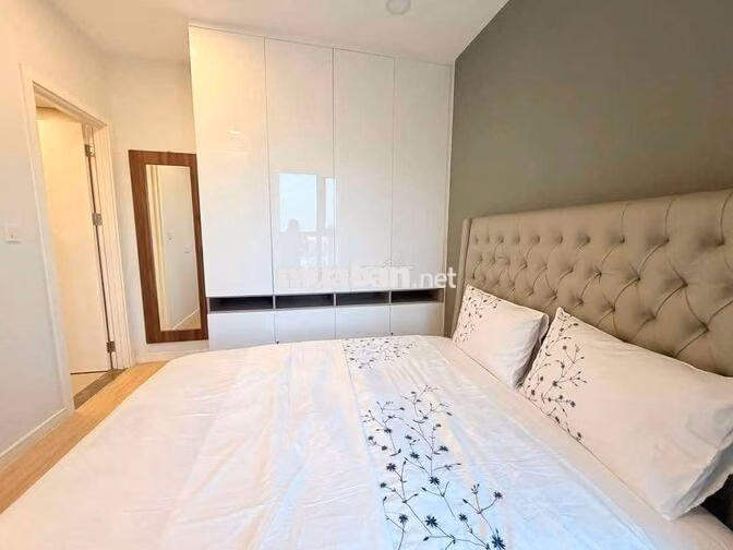 Bán gấp căn Lê Quang Định 2tỷ 2PN/2WC full NT 50M2 sổ hồng sẵn vay 70%