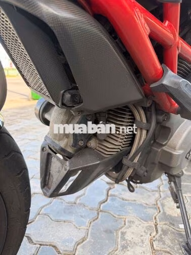Ducati Monster 795 Đen, Đỏ 48700 km