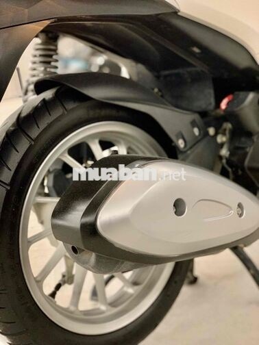 Honda SH Mode 125 CBS 2025 màu trắng xe đẹp keng