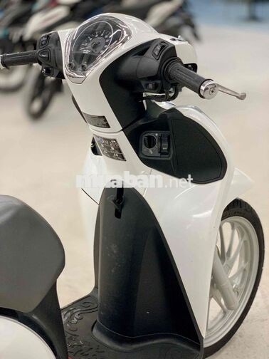 Honda SH Mode 125 CBS 2025 màu trắng xe đẹp keng
