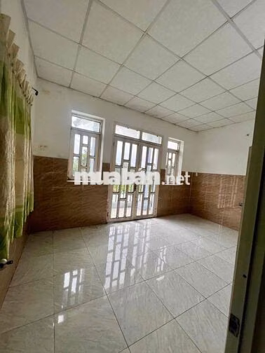 Cho Thuê Nhà Sân Đậu 2 Ôtô DT 5x22m 1Trệt 1Lầu 2Pn 2Wc Vườn Lài Q12
