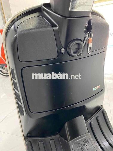 Piaggio Vespa Super 150 Đen 18370 km