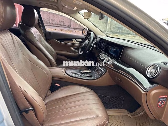 Mercedes-Benz E250 2016 Bạc Tự động