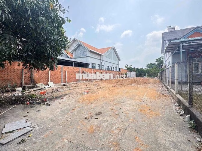 Bán 2 lô mặt tiền dx 68 Định hoà thông võ văn kiệt quốc lộ 13 TDM BD