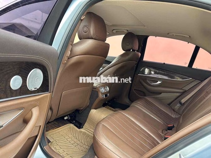 Mercedes-Benz E250 2016 Bạc Tự động