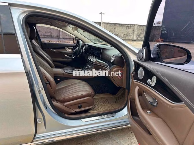 Mercedes-Benz E250 2016 Bạc Tự động