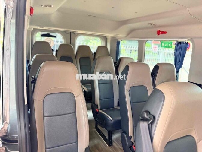 Ford Transit Trend 2024 - Hỗ Trợ Tài Chính 75%