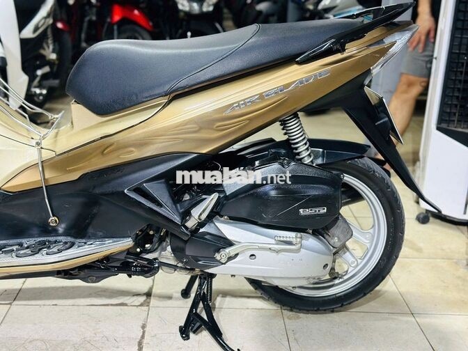 XE MÁY THỊNH PHÁT-AIR BLADE 125 VÀNG ĐỒNG 3D 2014