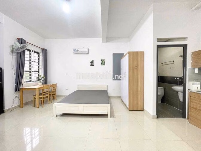 Full nội thất: ML-Tủ Lạnh- Kệ Bếp- Giường Nệm- Tắm Nóng Lạnh- M.giat r