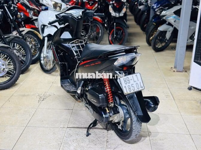 XE MÁY THỊNH PHÁT - AIR BLADE 125 ĐEN NHÁM 2015