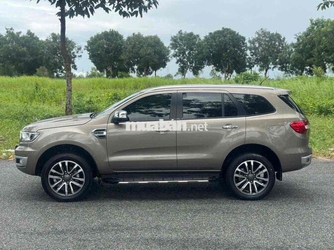 Ford Everest Titanium 2019 7 chỗ -60.000 km 1 chủ