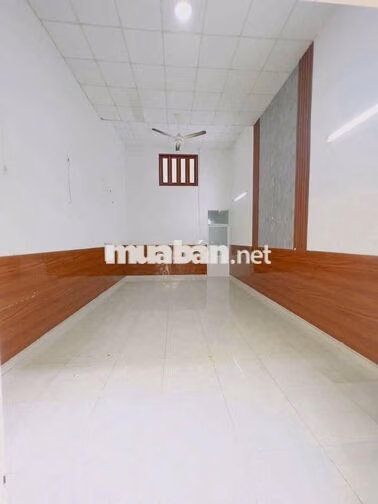 cho thuê nhà 4.5x18m đúc lửng hẻm 107 ng văn khối GV 2pn2wc giá 10tr