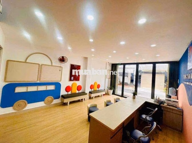 NHÀ MẶT TIỀN ĐƯỜNG CAO XUÂN HUY