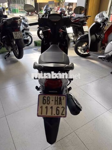 wave blade 2024 . lướt 10k km . zin nguyên bản.