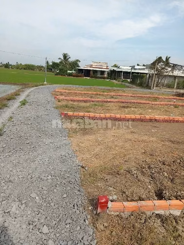 bán nền đất thổ hẻm ba gát cách đt 826 khoản 100m