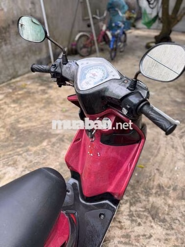 Yamaha utimo. mio Xe tay ga Đen, hồng