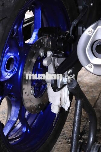 Yamaha MT-15 Xanh, trắng, đen