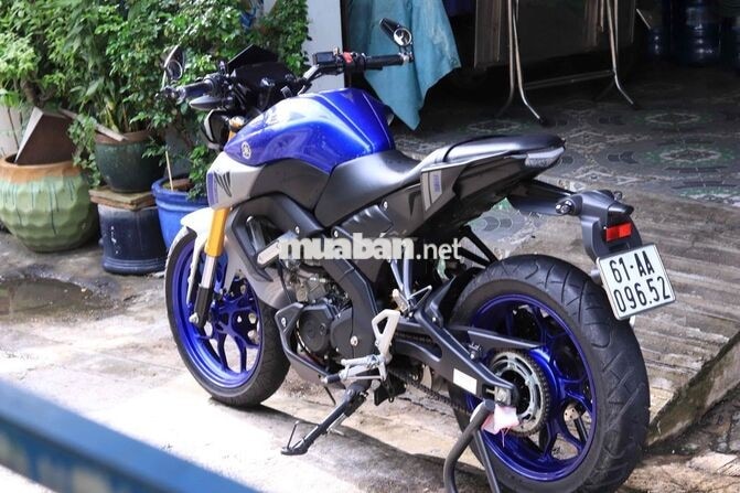 Yamaha MT-15 Xanh, trắng, đen