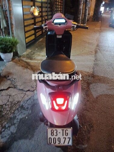 Piaggio Vespa 50cc Hồng 50cc