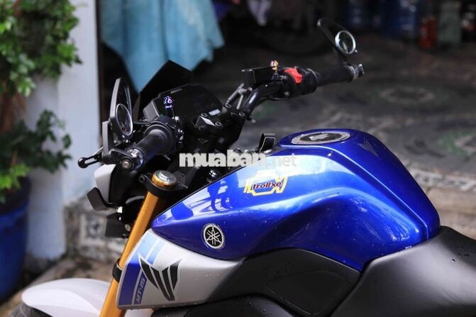 Yamaha MT-15 Xanh, trắng, đen