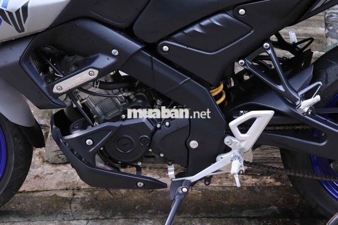 Yamaha MT-15 Xanh, trắng, đen
