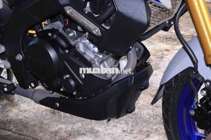 Yamaha MT-15 Xanh, trắng, đen