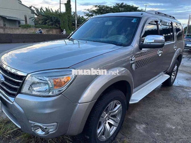 Ford Everest 2.5 AT Limited 2012 Tự động