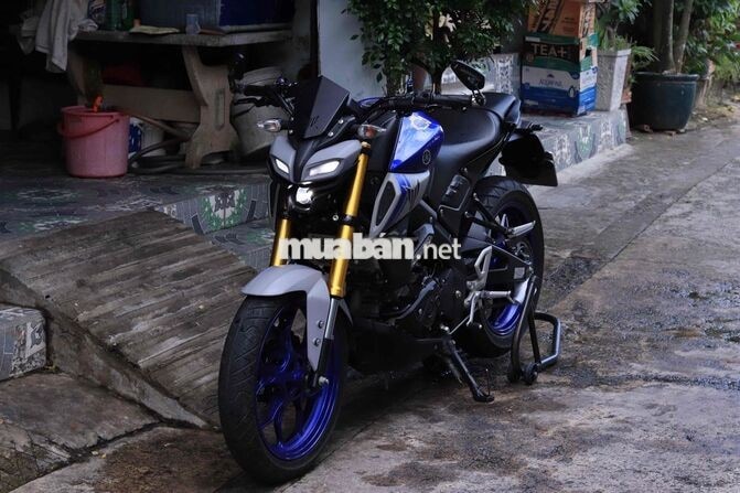 Yamaha MT-15 Xanh, trắng, đen