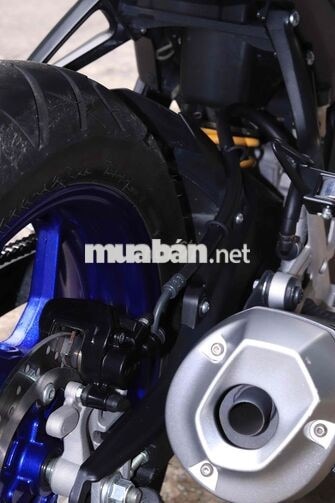 Yamaha MT-15 Xanh, trắng, đen