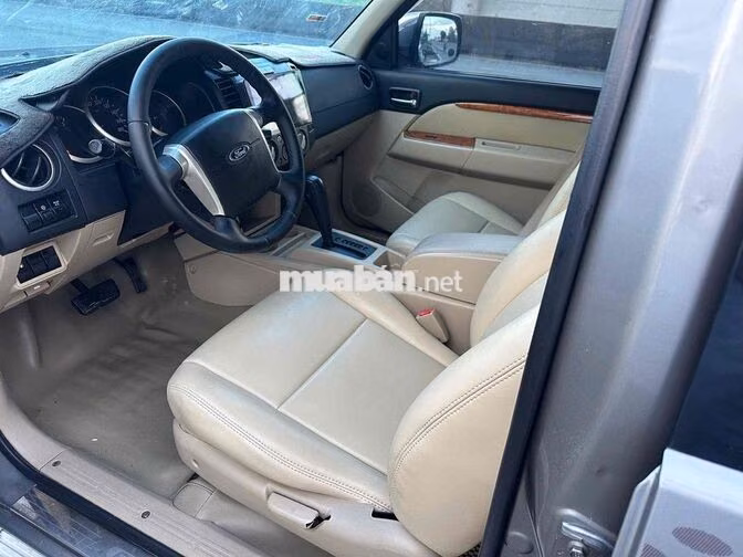 Ford Everest 2.5 AT Limited 2012 Tự động