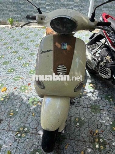 Piaggio Vespa Kem Xe tay ga