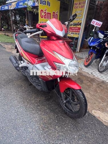 Honda Air Blade 2010 đỏ