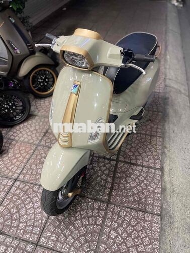 Piaggio Vespa Sprint 2023 7.600 km Kem