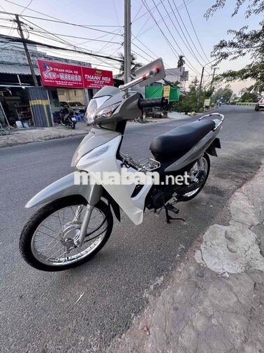Honda Wave Alpha 2025 Trắng xám