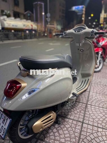 Piaggio Vespa Sprint 2023 7.600 km Kem